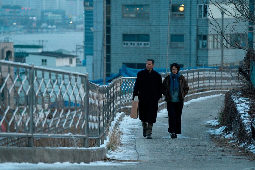 从《束草的冬天》到《冷到下雪》:当记忆再现