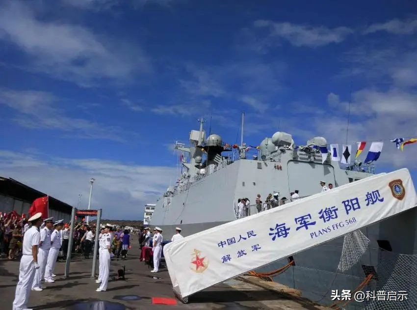 中方反守为攻,反制外军穿越台海,055舰立规矩,下一个目标已定