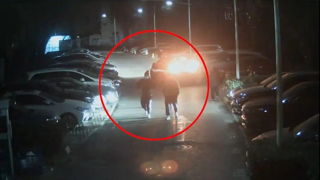 小纠纷酿大祸!4人恶意损坏车辆被刑拘
